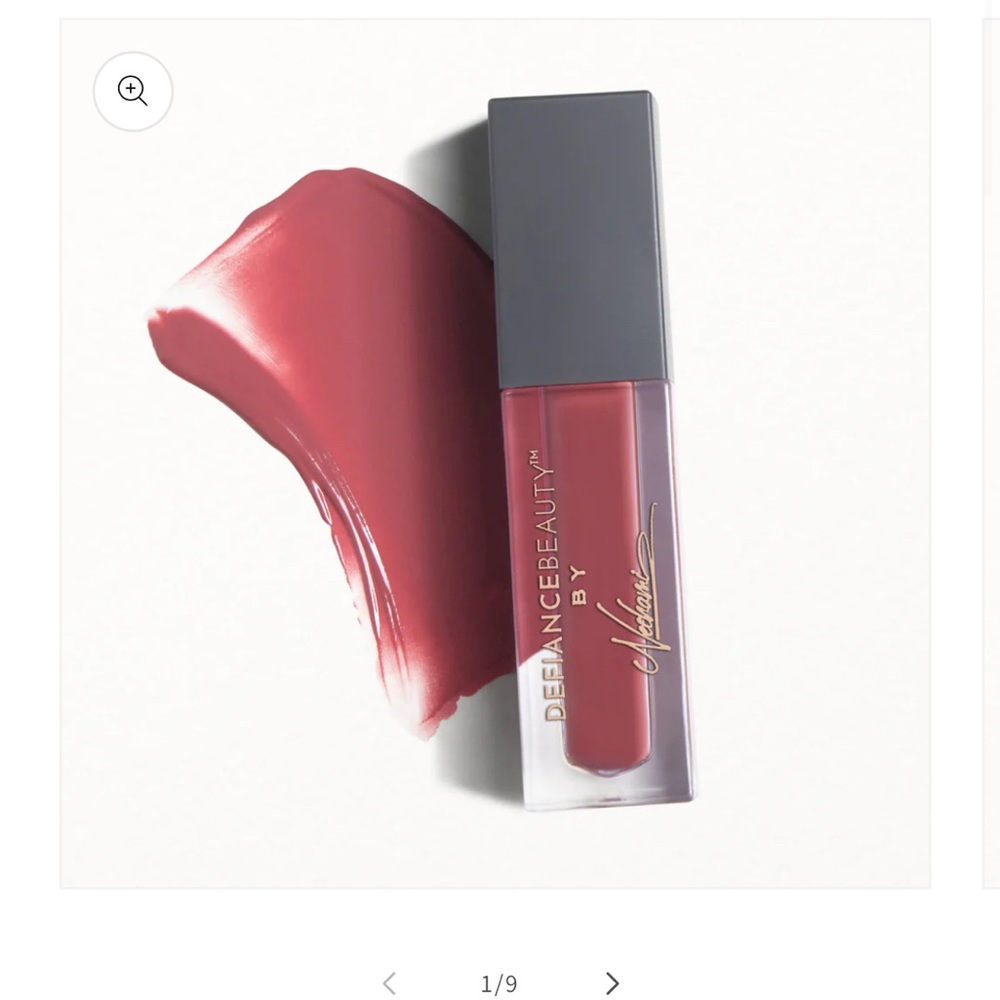 DefianceBeauty by Nechami Luminous Lip Gloss - color Divinity